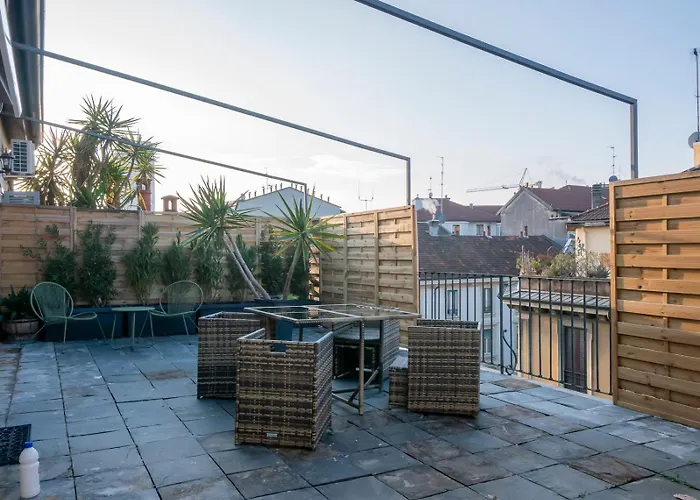 Bright Top-floor With Private Terrace * Milano