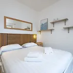 Appartement Bright Top-floor With Private Terrace *