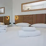 Bright Top-floor With Private Terrace * Milan