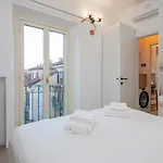 Bright Top-floor With Private Terrace Appartement Milan