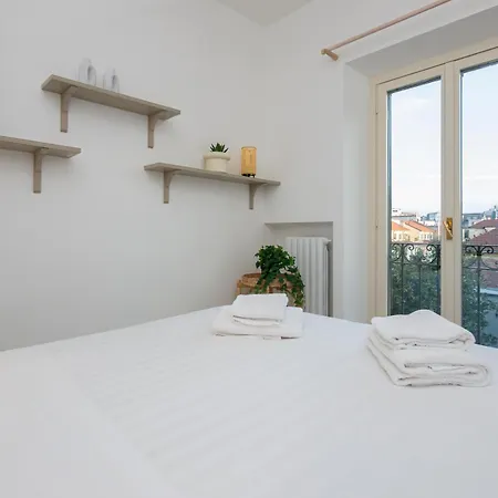 Bright Top-floor With Private Terrace Lejlighed Milano