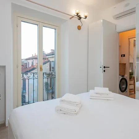Bright Top-floor With Private Terrace Apartamento Milán