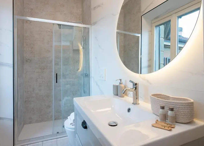 Bright Top-floor With Private Terrace *